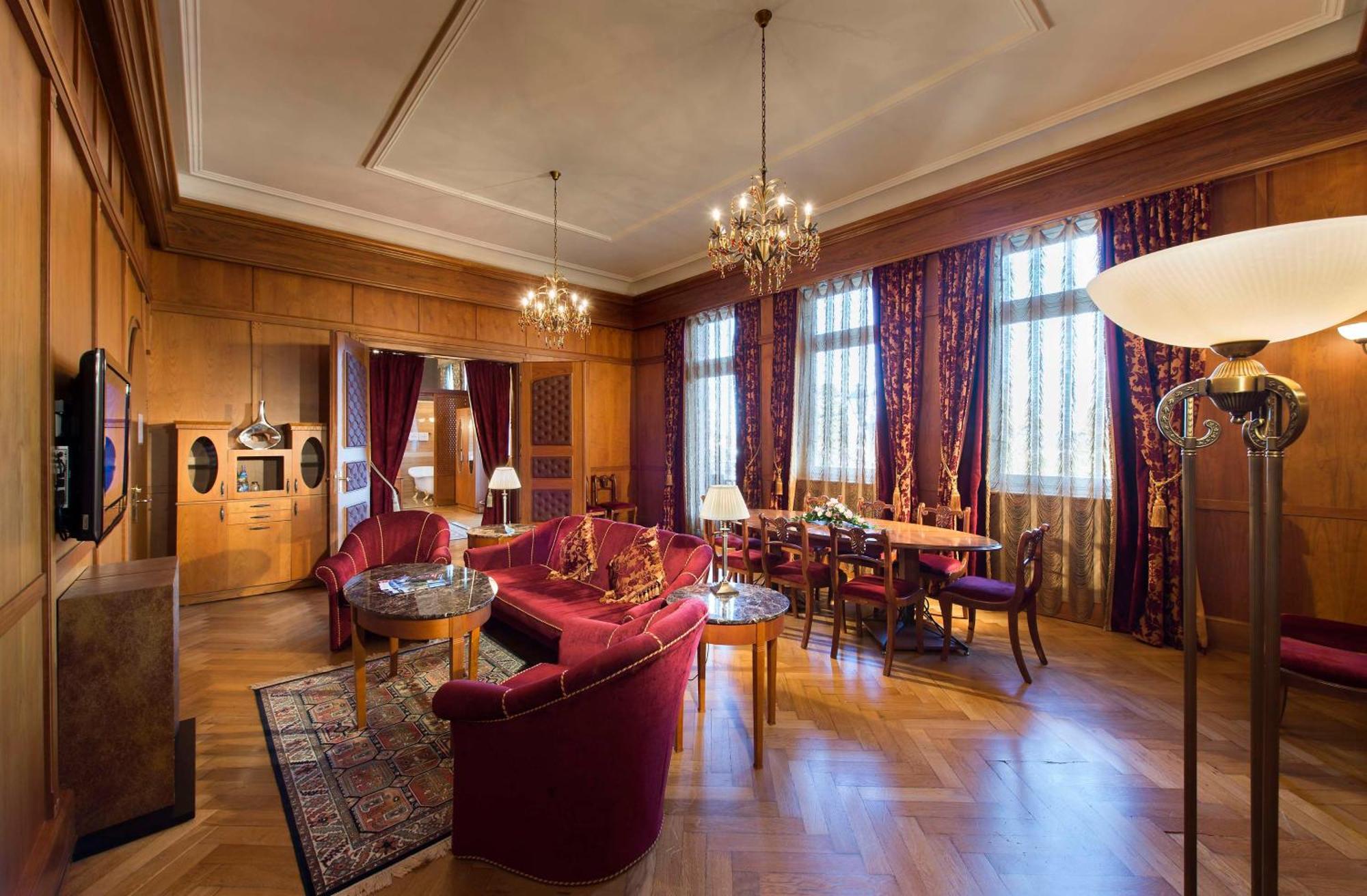 Das Palmenwald Schwarzwaldhof, BW Signature Collection Freudenstadt Extérieur photo